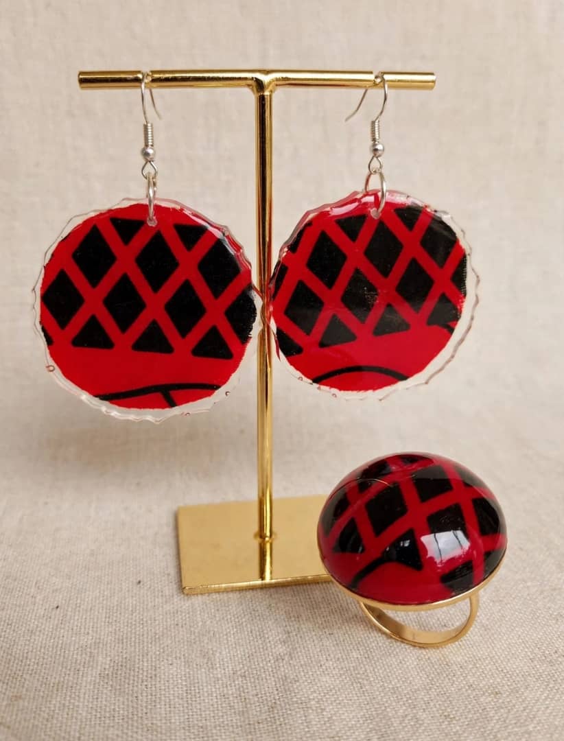 Bijoux en pagne Rouge losange